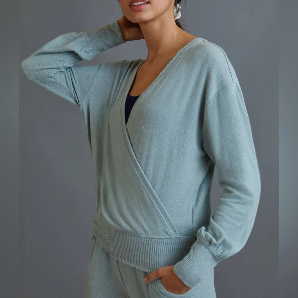 Anthropologie Rocio Surplice Top Medium